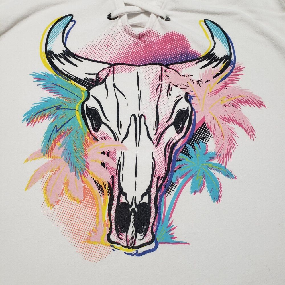 Torrid Top Womens 1‎ White Sleeveless Lace Front Graphic Cow Skull Cowgirl...